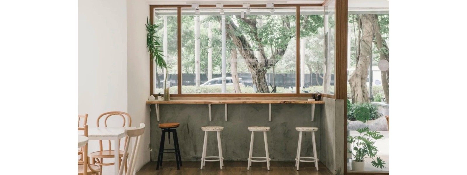 中環上環遊客區平租$25000文青風14座位CAFE西餐廳資產轉讓