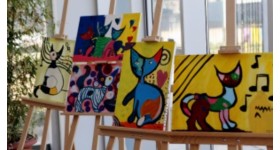 荃灣一線商場教育類集中地罕有靚裝修自動經營帶學生客底畫室生意轉讓