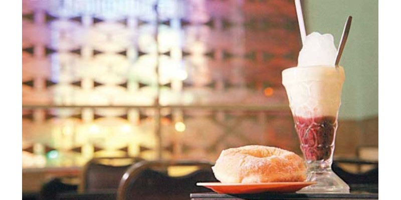 油麻地旺角近地鐵站持有大牌可明火煮食員工可商議留任茶餐廳生意轉讓 油麻地旺角近地鐵站持有大牌可明火煮食員工可商議留任茶餐廳生意轉讓